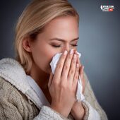 Обикновена настинка или грип, временно неразположение или цялостен дискомфорт, температура, суха кашлица, болки в гърлото, мускулни болки, главоболие, умора, загуба на апетит, гадене и запушен нос. 👃😰😵‍💫Само за няколко часа можем да бъдем буквално повалени от някои от тези симптоми, които да провалят деня и да развалят настроението. 😐

Но вместо да посягате към поредното „магическо прахче“ или хапче, които обещават чудеса, погледнете към етеричните маслa. ⚗️Когато имате под ръка качествени такива, които бързо могат да повлияят на симптоми на настинка и грип, да осигурят успокояващо, комфортно облекчение и да подпомагат изцелението.😃😊☺️

🧐Но при толкова голямо разнообразие на етерични масла как да изберем най – подходящите?

✅Ето защо решихме да ви посочим нашия топ 7 на етерични масла срещу настинки и грип, от чийто качества може да се възползвате, както и как да ги включите в ежедневието си⤵️

▶️ https://bit.ly/3SqKlYB

#vivasanbg #хранителнидобавкививасан #етеричнимаславивасан #козметика #хранителнидобавки #етеричнимасла #здравословенживот #здраве #натуралнипродукти #здравословнохранене #природа #био #безгмо #дерматология #педиатрия #заедно #българия