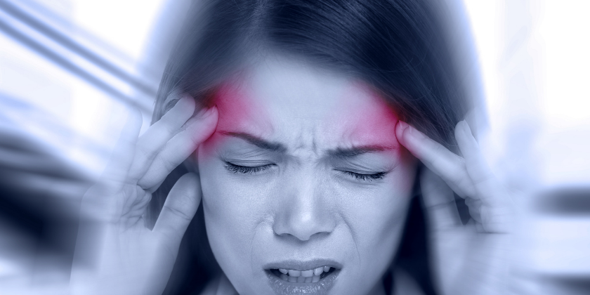 Симптоми на мигрена и как да си помогнем